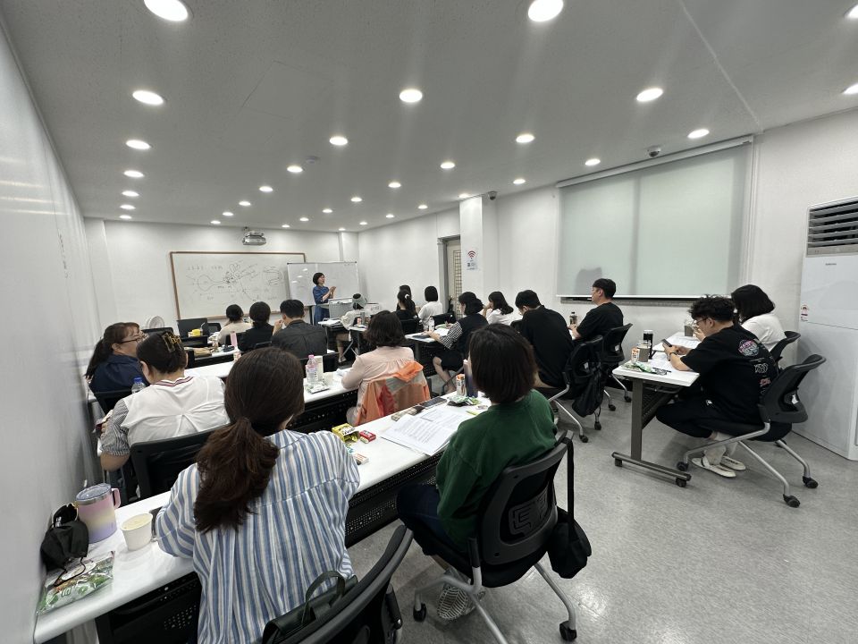 23.6.10.1회차(청각장애인의이해) (4).jpg