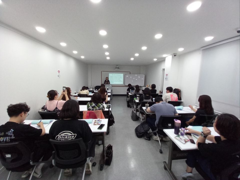 23.6.17.2회차(한국어의이해) (4).jpg