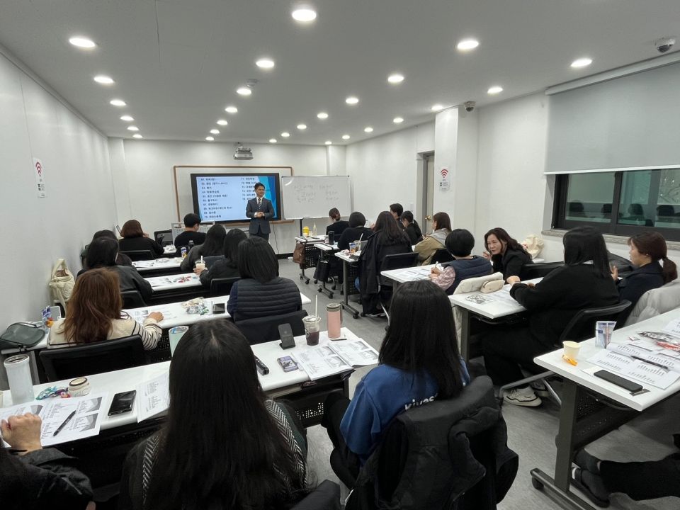 24.3.28_선거 수어의 의미와 표현 (6).jpg