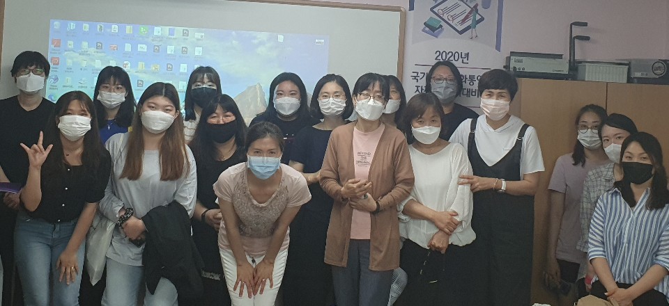 6. 청각장애 단체사진.jpg