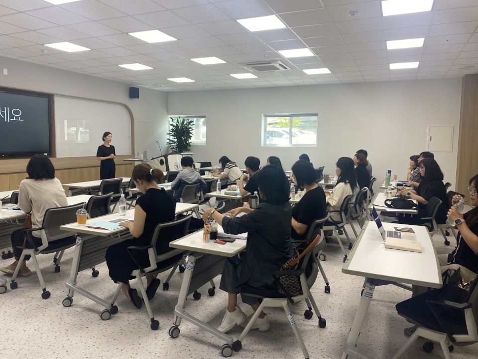 공공수어통역_고은미 (9).jpg