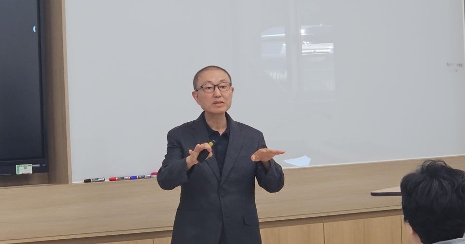 농인 복지의 정책과 과제_김철환 (12).jpg